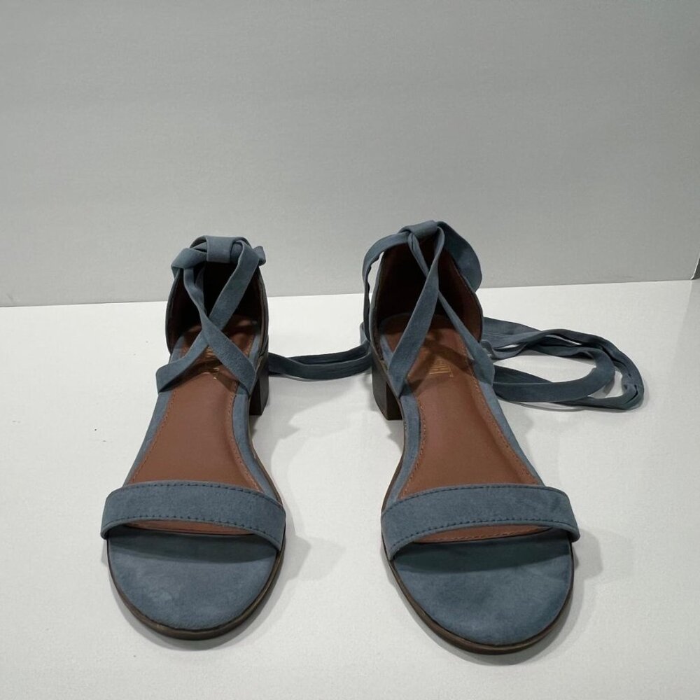 "Make every step a statement—these beautiful sandals perfect for summer